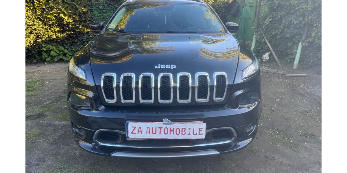 Jeep Cherokee 126.000 km 12.400 &euro; Hamburg 22523