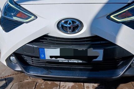 Toyota Aygo (X) 110.000 km 7.100 &euro; Rimpar 97222