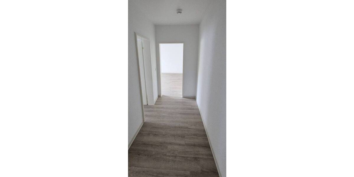 Etagenwohnung Bonn Pennenfeld - 2 Zimmer, 55 m&sup2;, 563&euro; | Angebot:26433521