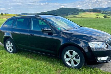 Skoda Octavia 100.250 km 8.990 &euro; Schmallenberg 57392