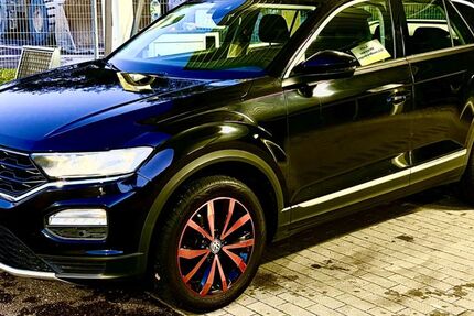 VW T-Roc 260.200 km 9.950 &euro; Sindelfingen 71067