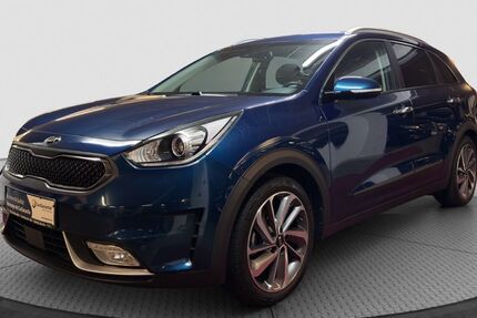Kia Niro 124.000 km 13.900 &euro; Berlin 10625