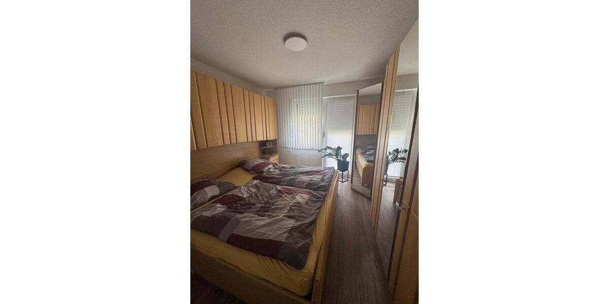 Etagenwohnung Dresden Leuben - 2 Zimmer, 60 m&sup2;, 240.000&euro; | Angebot:27083463