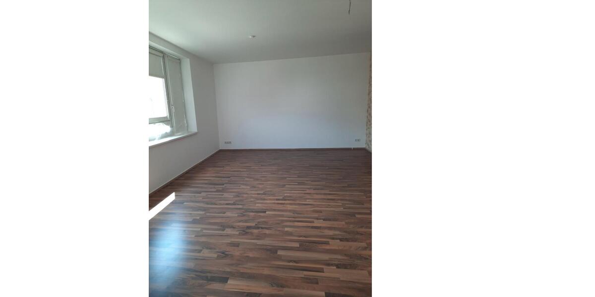 Etagenwohnung Seelow - 3 Zimmer, 92 m&sup2;, 635&euro; | Angebot:26284404