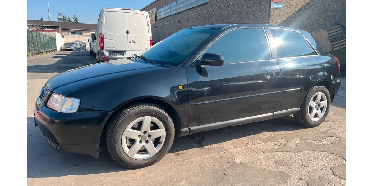 Audi A3 235.134 km 1.700 &euro; Frankfurt am Main 65933