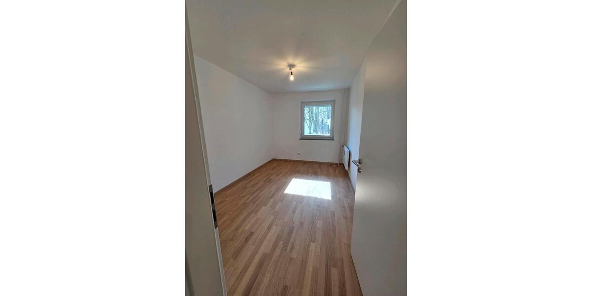 Etagenwohnung Grafing bei München - 3 Zimmer, 69 m&sup2;, 350.000&euro; | Angebot:25961630