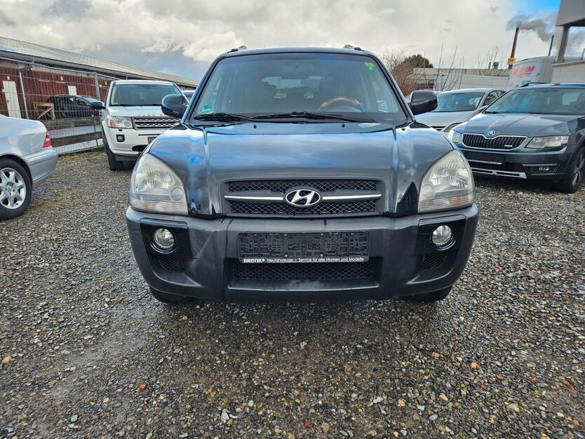 Hyundai TUCSON 245.000 km 3.499 € Malsch 76316