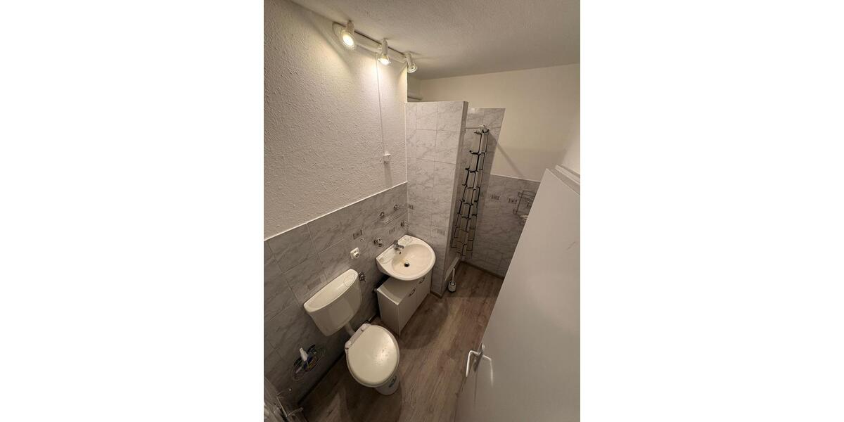 Etagenwohnung Gießen Wieseck - 1 Zimmer, 32 m&sup2;, 95.000&euro; | Angebot:26868819