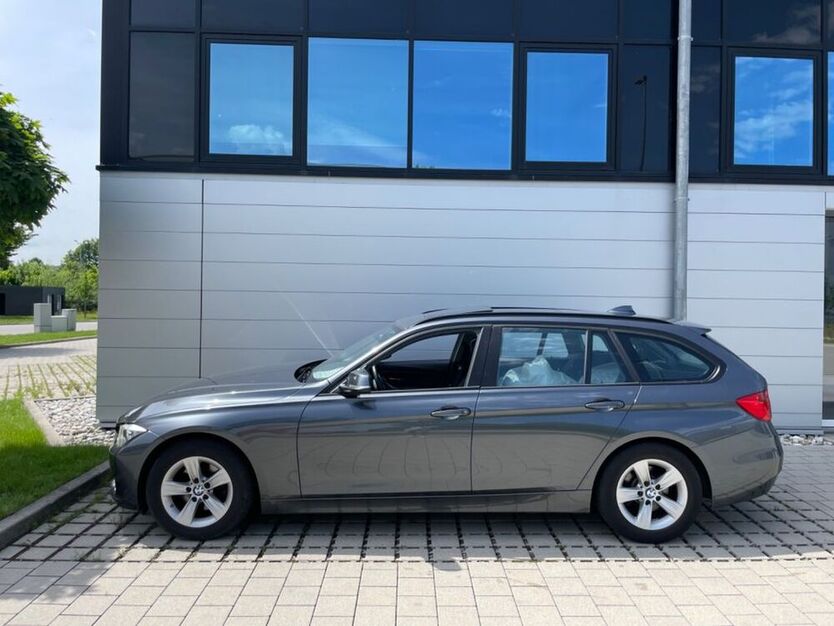 320