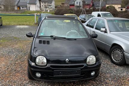 Renault Twingo 166.959 km 1.490 &euro; Niederbrombach 55767