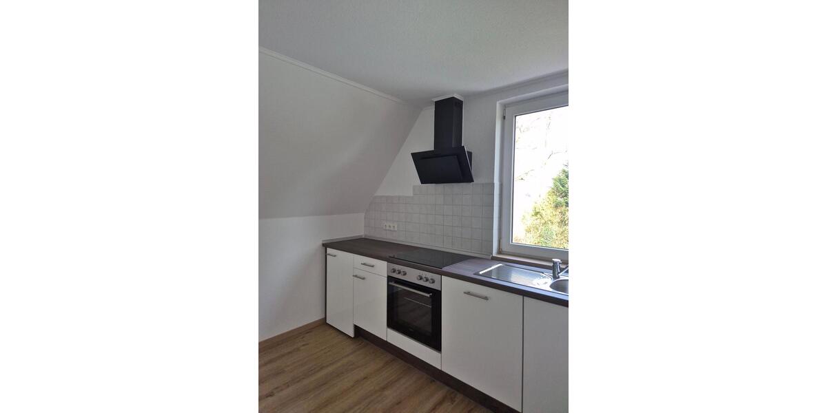 Dachgeschoßwohnung Saterland - 3 Zimmer, 70 m&sup2;, 650&euro; | Angebot:25397271