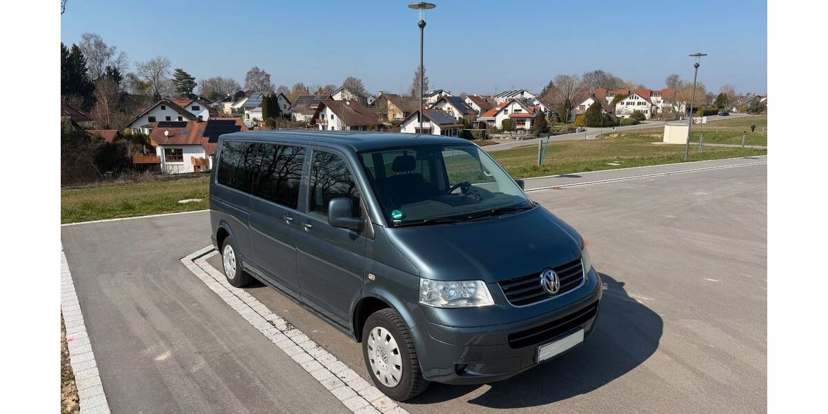 VW T5 Multivan 106.864 km 14.900 &euro; Mittelbiberach 88441