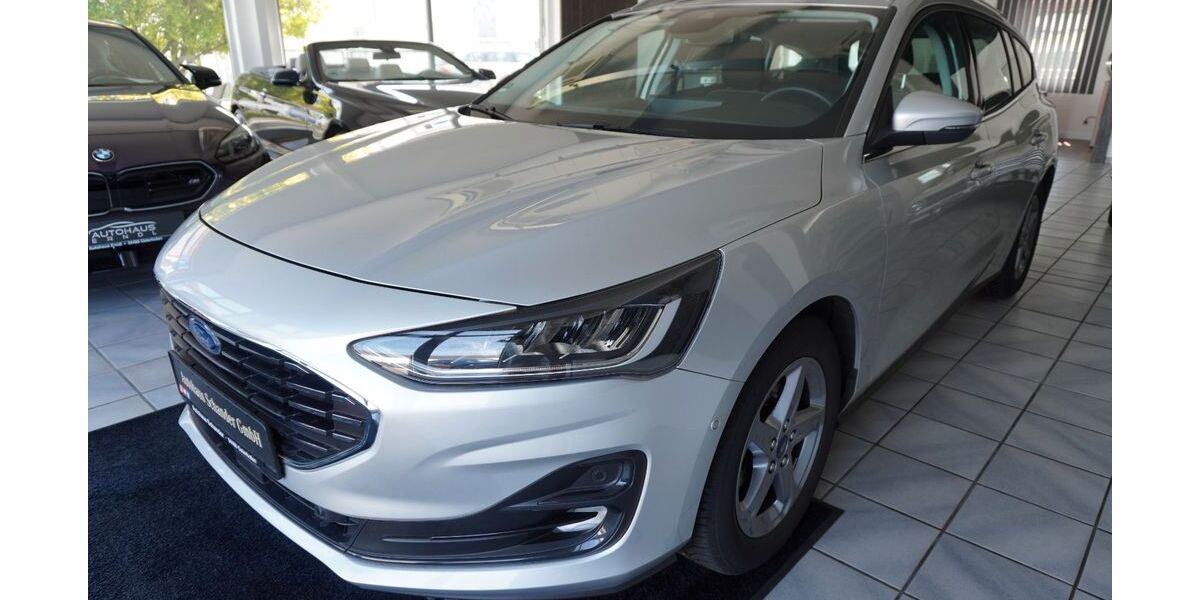 Ford Focus 61.488 km 15.490 &euro; Osterhofen 94486