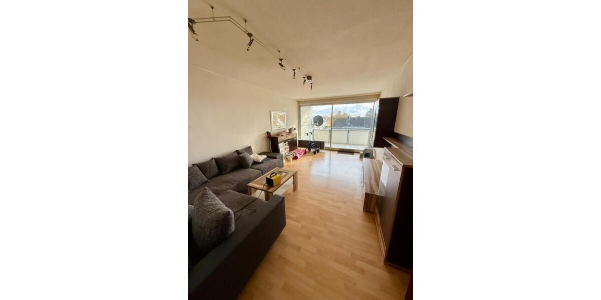 Helle 4-Zimmer 94 m² Eigentumswohnung, 2 Balkone, Alsdorf-Zentrum 4 zimmer