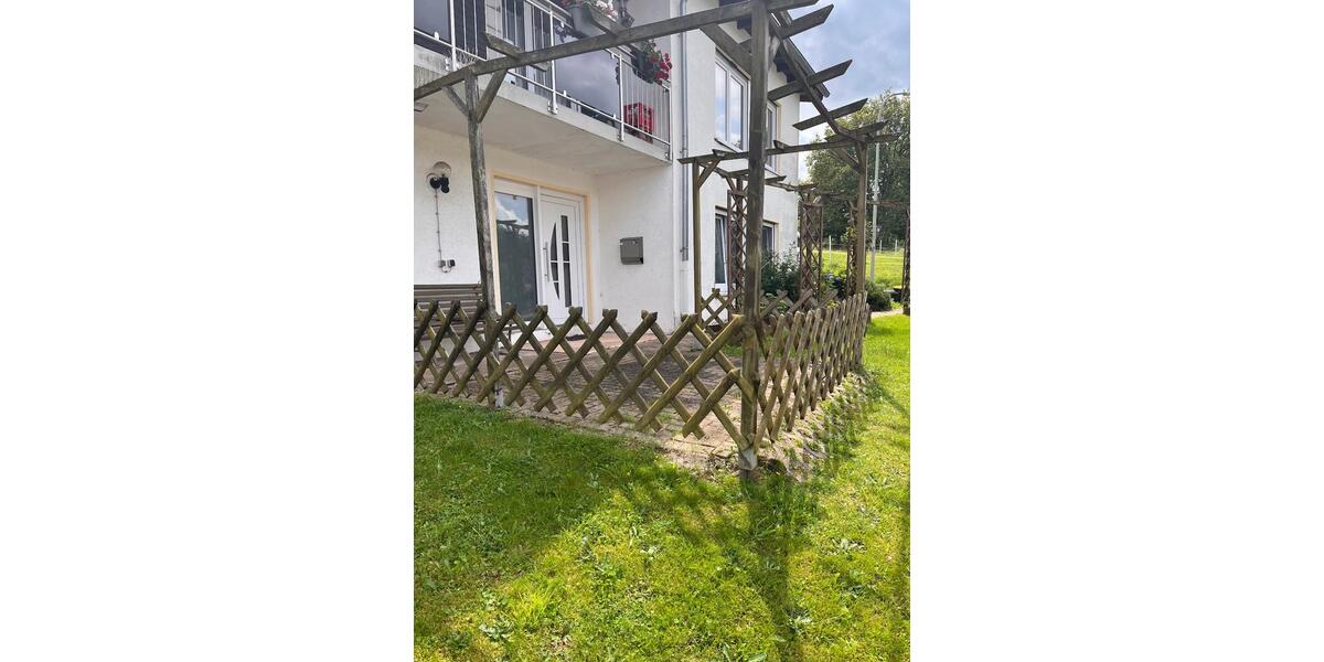Erdgeschoßwohnung Ottweiler - 3 Zimmer, 90 m&sup2;, 650&euro; | Angebot:26068259