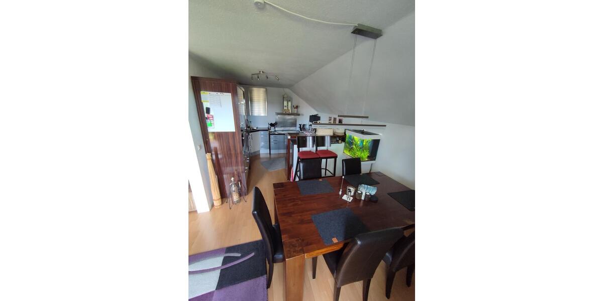 Dachgeschoßwohnung Burgau - 2 Zimmer, 88 m&sup2;, 990&euro; | Angebot:25456464