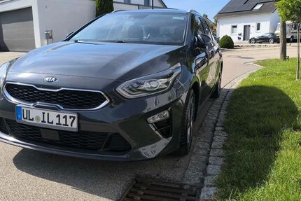 Kia ceed / Ceed 147.000 km 12.900 € Bernstadt 89182