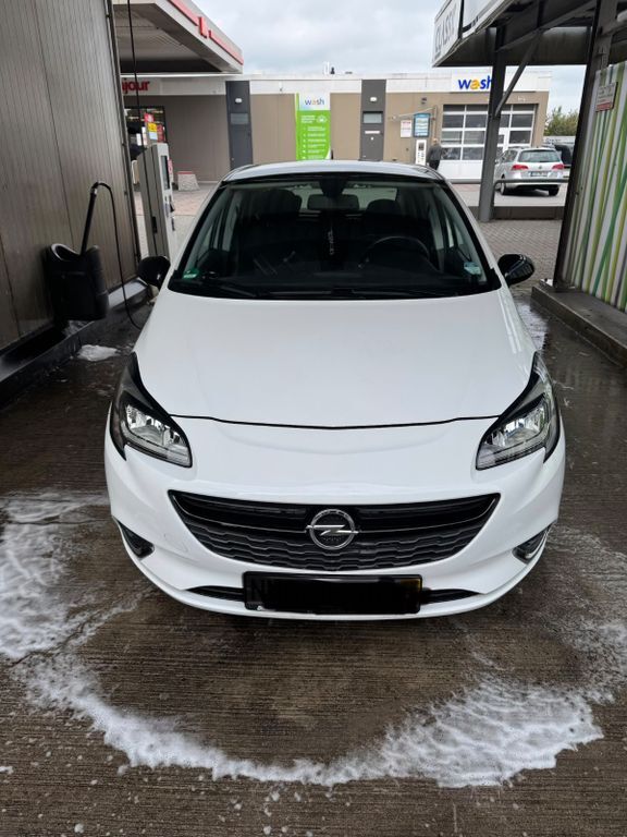Opel Corsa 88.650 km 7.700 € Neumünster 24539