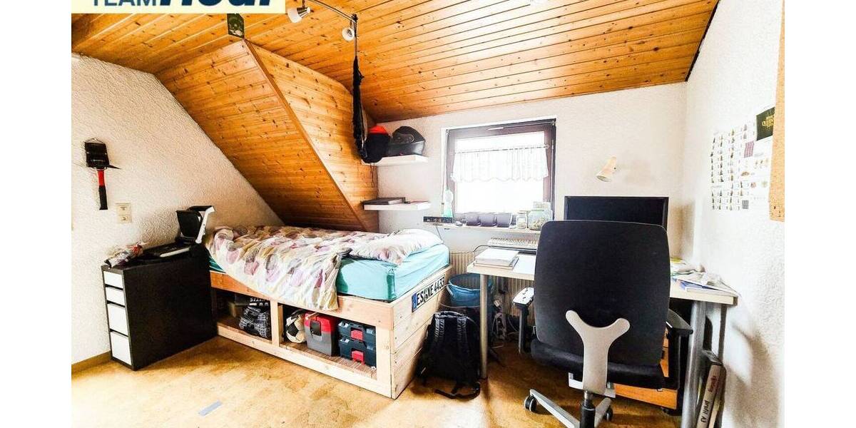 Einfamilienhaus Reutlingen Rommelsbach - 9 Zimmer, 154 m&sup2;, 349.000&euro; | Angebot:26029302