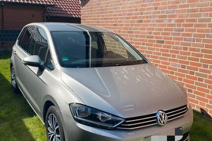 VW Golf Sportsvan 85.000 km 13.500 &euro; Leer 26789