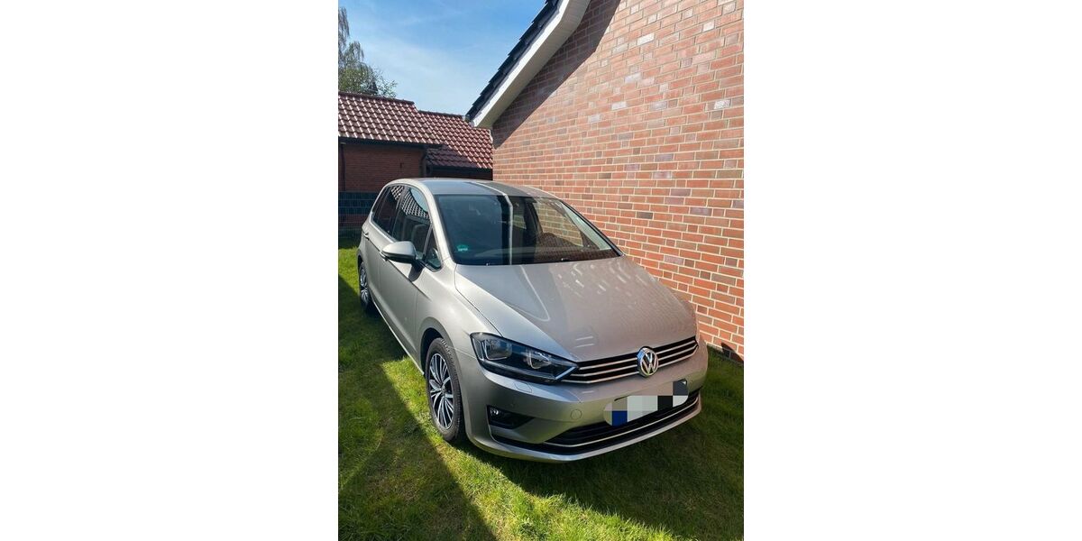 VW Golf Sportsvan 85.000 km 13.500 &euro; Leer 26789