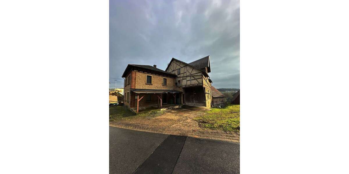 Haus zum Kaufen in Schöntal Winzenhofen 156.000 € 223 m² 9 zimmer