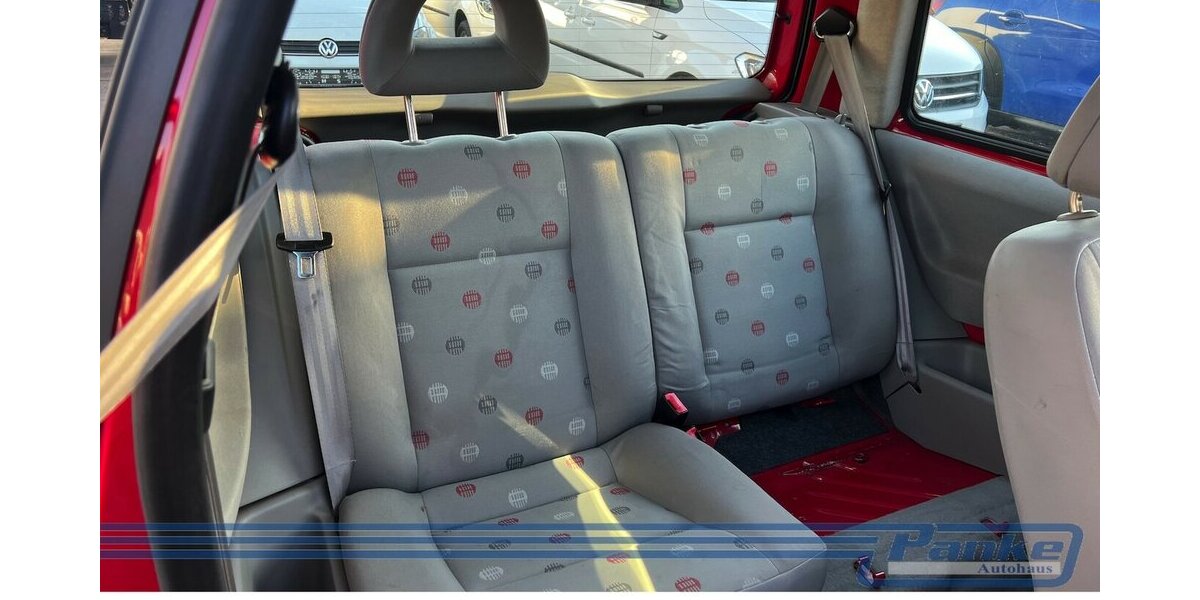 VW Lupo Basis*SchiebeD.*FrontUnfa*AHK 149.624 km 300 &euro; Berlin 13187