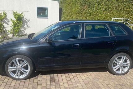 Audi A3 161.206 km 7.999 &euro; Königshofen 07613