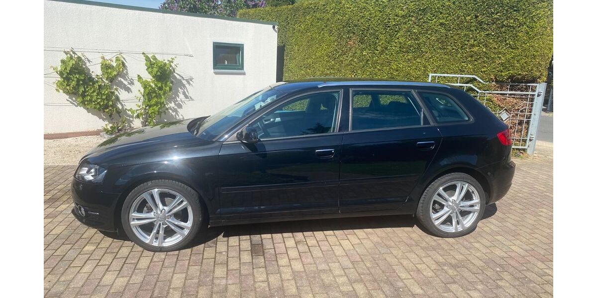 Audi A3 161.206 km 7.999 &euro; Königshofen 07613