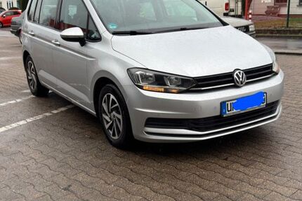 VW Touran 116.774 km 12.950 &euro; Holzwickede 59439