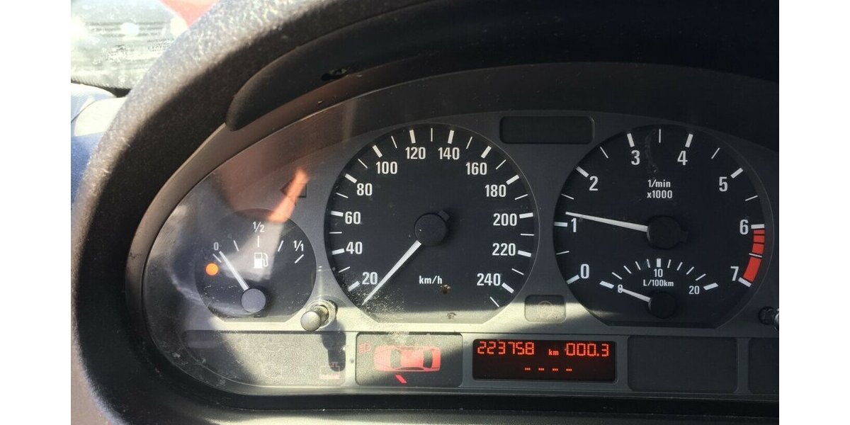 BMW 316 ti,Klima,el.Fh.,Tüv 06/28! 223.000 km 1.750 &euro; Himmelkron 95502
