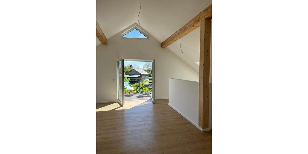 2-Zimmer-Dachgeschoßwohnung mit großem Balkon - Neubau 2023 2 zimmer