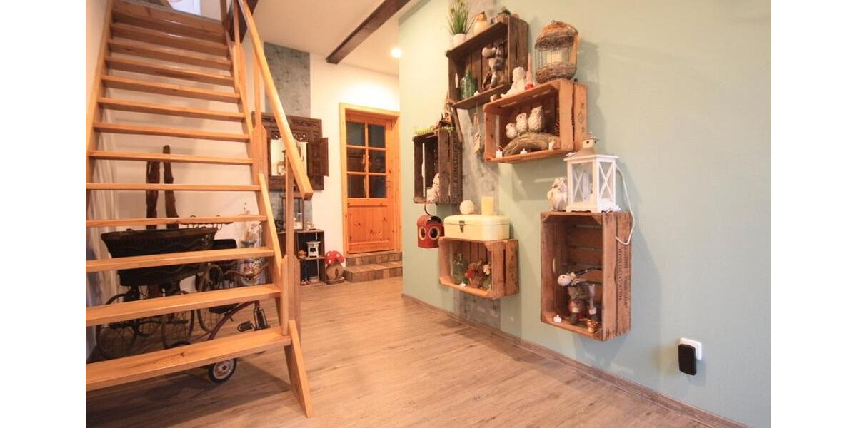 Bauernhaus, Landhaus Weener - 5 Zimmer, 255 m&sup2;, 418.000&euro; | Angebot:26889491