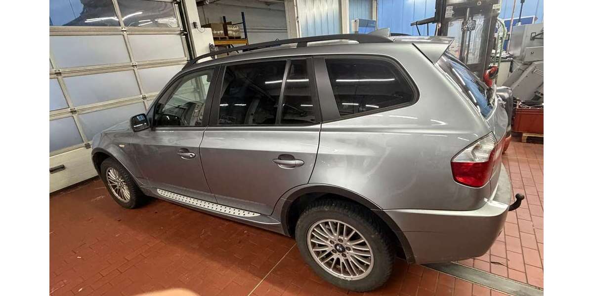 BMW X3 266.521 km 2.350 &euro; Michelau in Oberfranken 96247