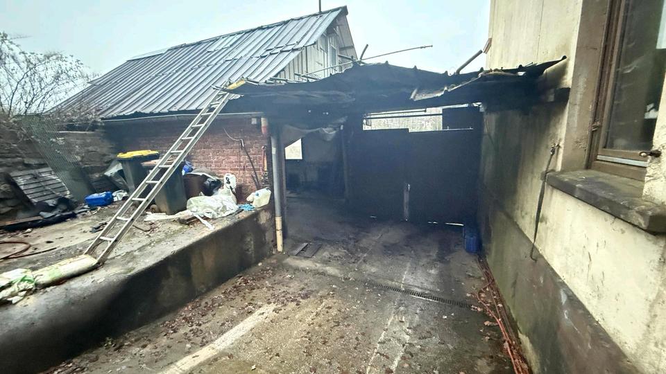 Mehrfamilienhaus, Wohnhaus Finnentrop - 3 Zimmer, 413 m&sup2;, 88.999&euro; | Angebot:24605959