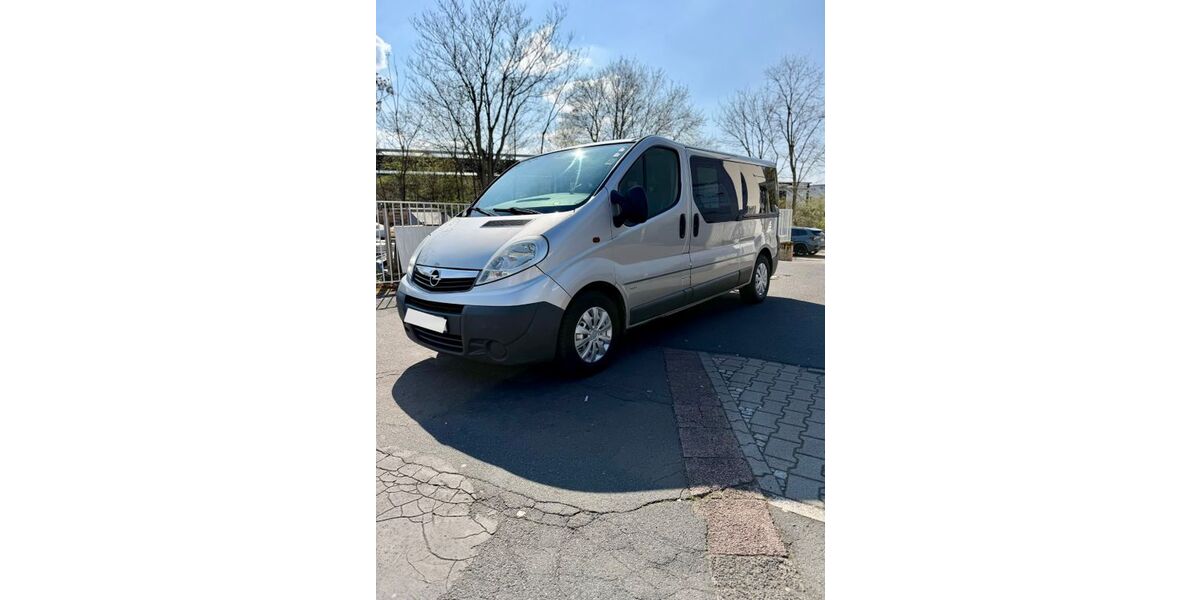 Opel Vivaro 295.000 km 4.900 &euro; Bergen-Enkheim 60386