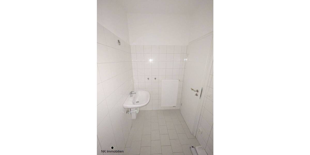 Etagenwohnung Burgstädt Burkersdorf - 1 Zimmer, 28 m&sup2;, 235&euro; | Angebot:26763899