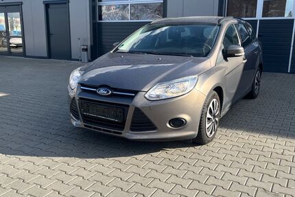 Ford Focus 116.055 km 3.750 &euro; Cottbus 03044