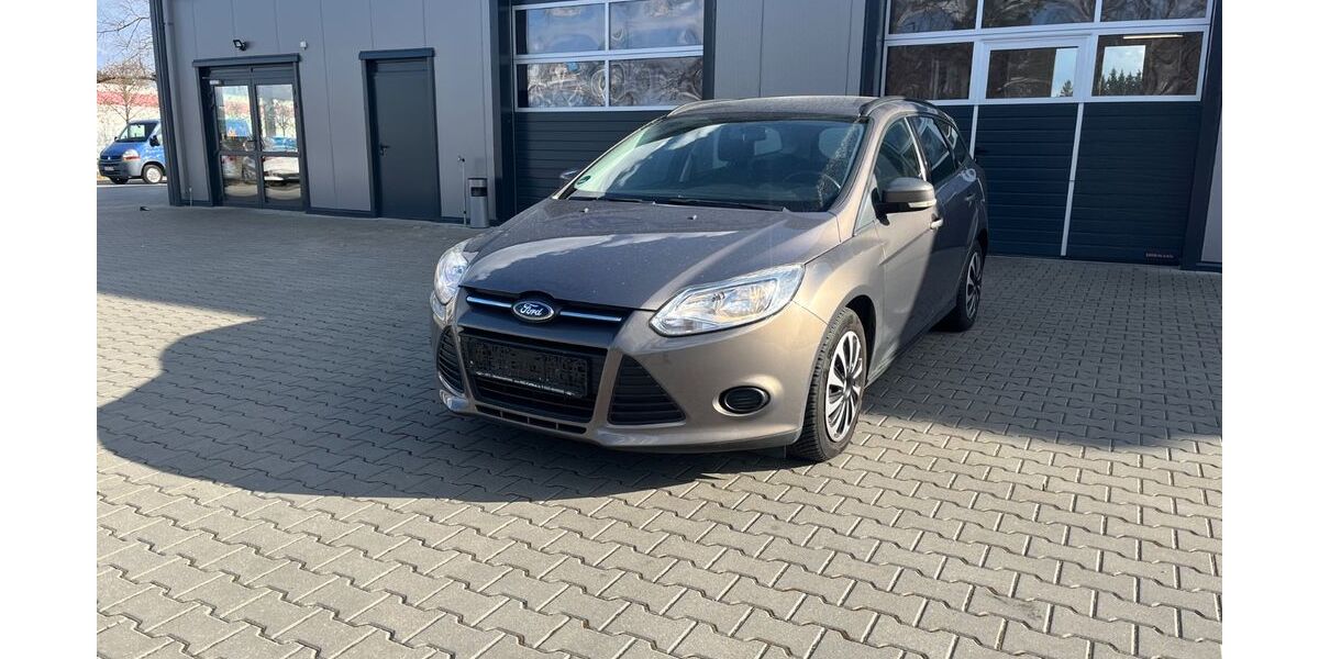 Ford Focus 116.055 km 4.000 &euro; Cottbus 03044