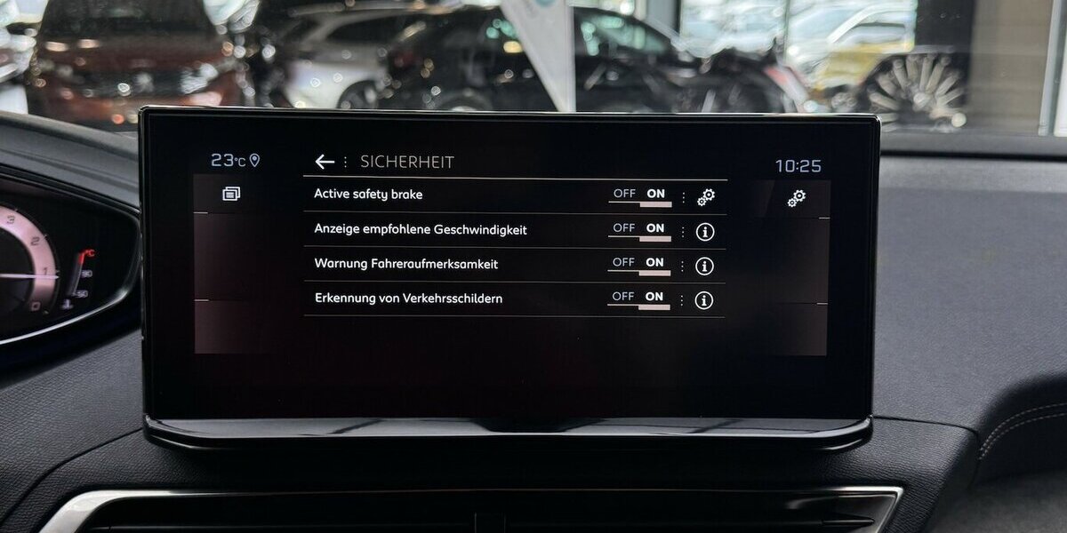 Peugeot 3008 GT 130 Puretech EAT8 1.Hand FULL LED 35.016 km 20.830 &euro; Lich 35423