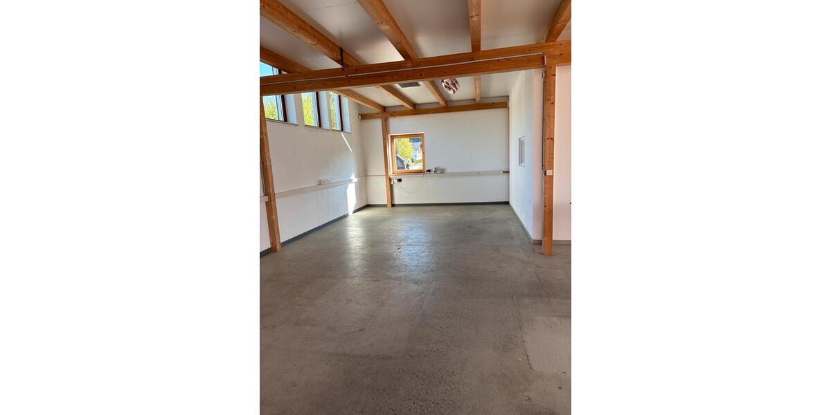 Gewerbeobjekt Buch am Erlbach - 2.500&euro; | Angebot:26261662