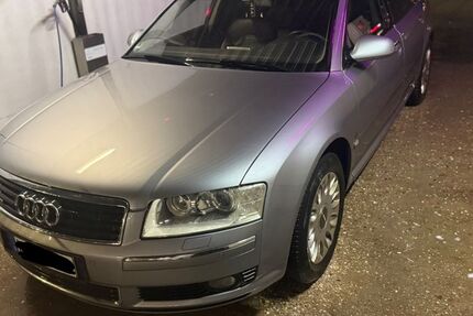 Audi A8 206.235 km 4.200 &euro; Köln 50825
