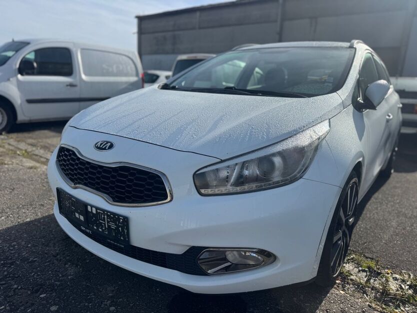 Kia ceed Sportswagon 235.000 km 3.500 € Augsburg 86199