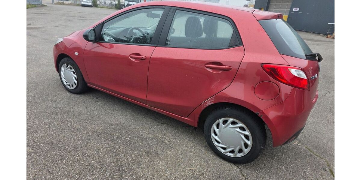 Mazda 2 224.461 km 999 &euro; Weingarten 88250