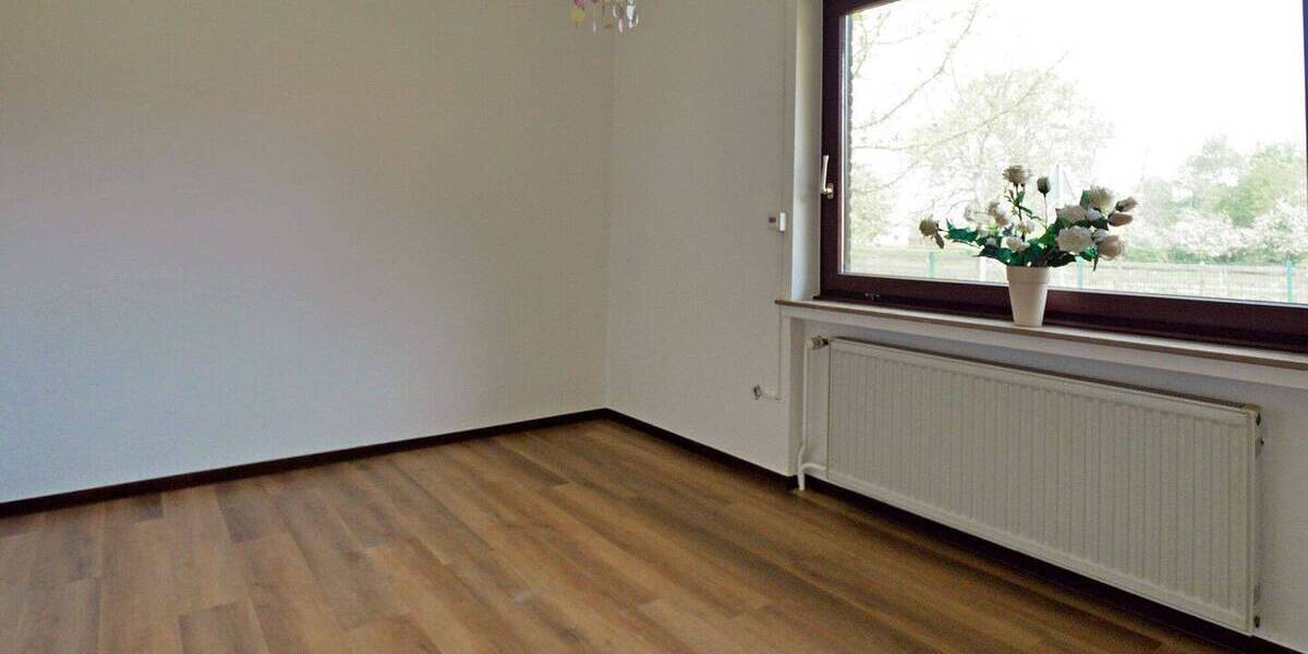 Bungalow Vechta - 3 Zimmer, 127 m&sup2;, 900&euro; | Angebot:26359234