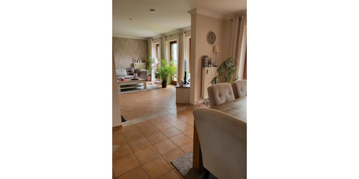 Einfamilienhaus Brake (Unterweser) - 6 Zimmer, 120 m&sup2;, 330.000&euro; | Angebot:25942776