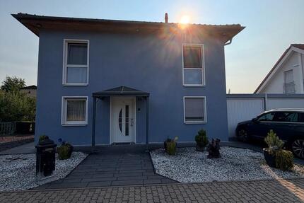 Haus Lebach - 5 Zimmer, 126 m&sup2;, 419.000&euro; | Angebot:27117734