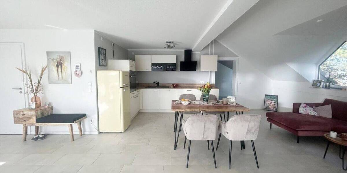 Wirklich schön -- so lässt es sich WOHNEN! 3 zimmer