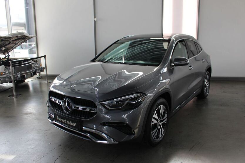 Mercedes-Benz GLA 200 2.549 km 45.889 € Heidenheim 89520