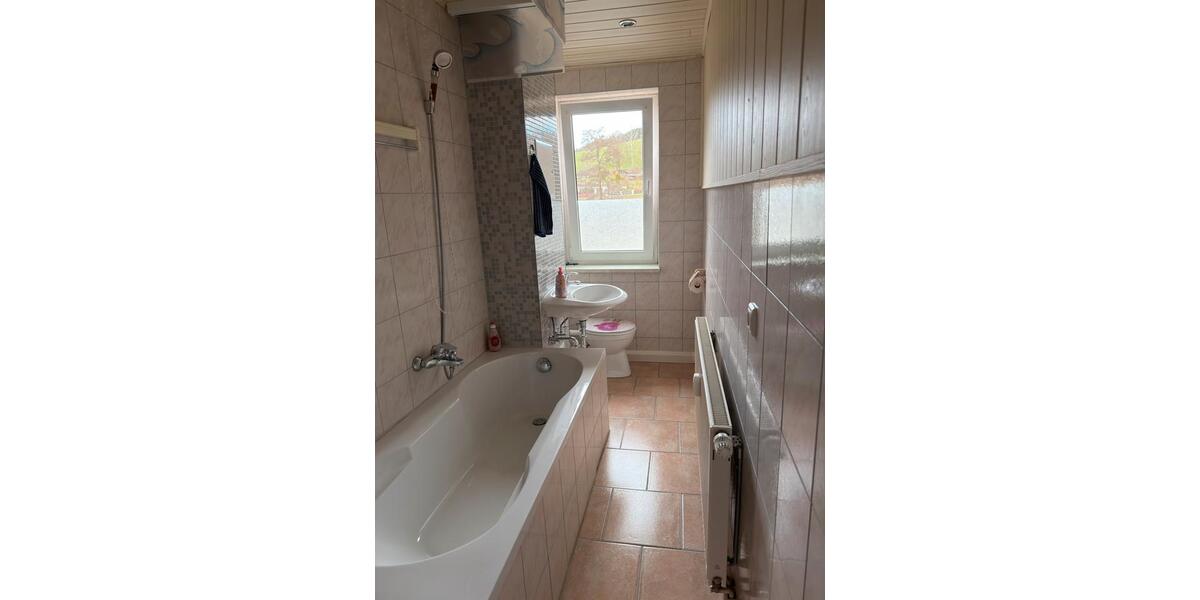 Etagenwohnung Markneukirchen - 3 Zimmer, 57 m&sup2;, 290&euro; | Angebot:26692592